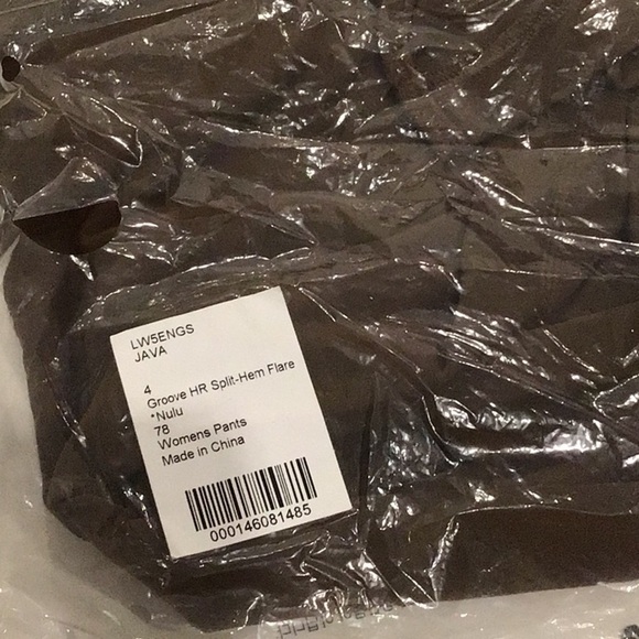 E - Lululemon Groove High-Rise Split-Hem Flared Pant *Nulu
Java - Picture 6 of 6